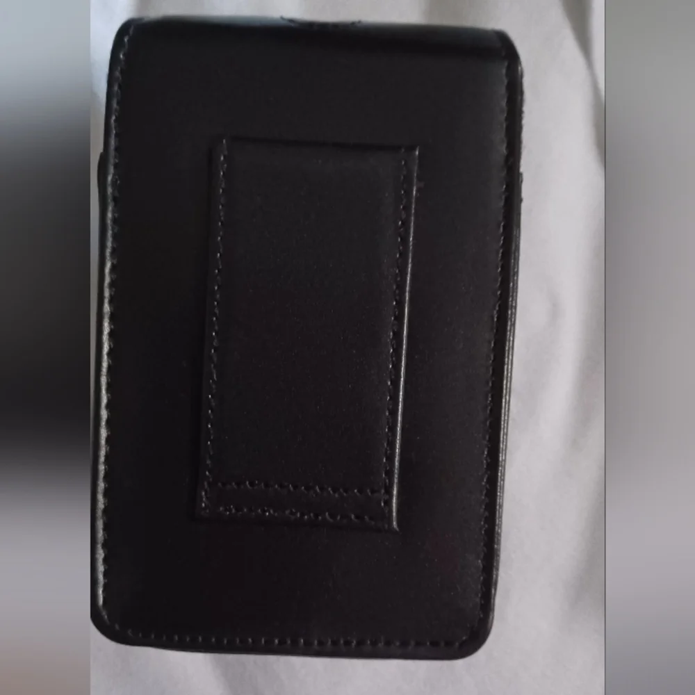 Canon black leather magnetic case